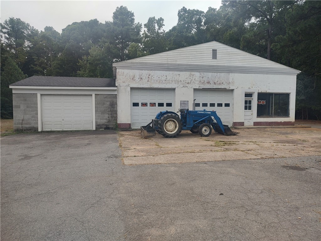 1186 Old Ferry Road